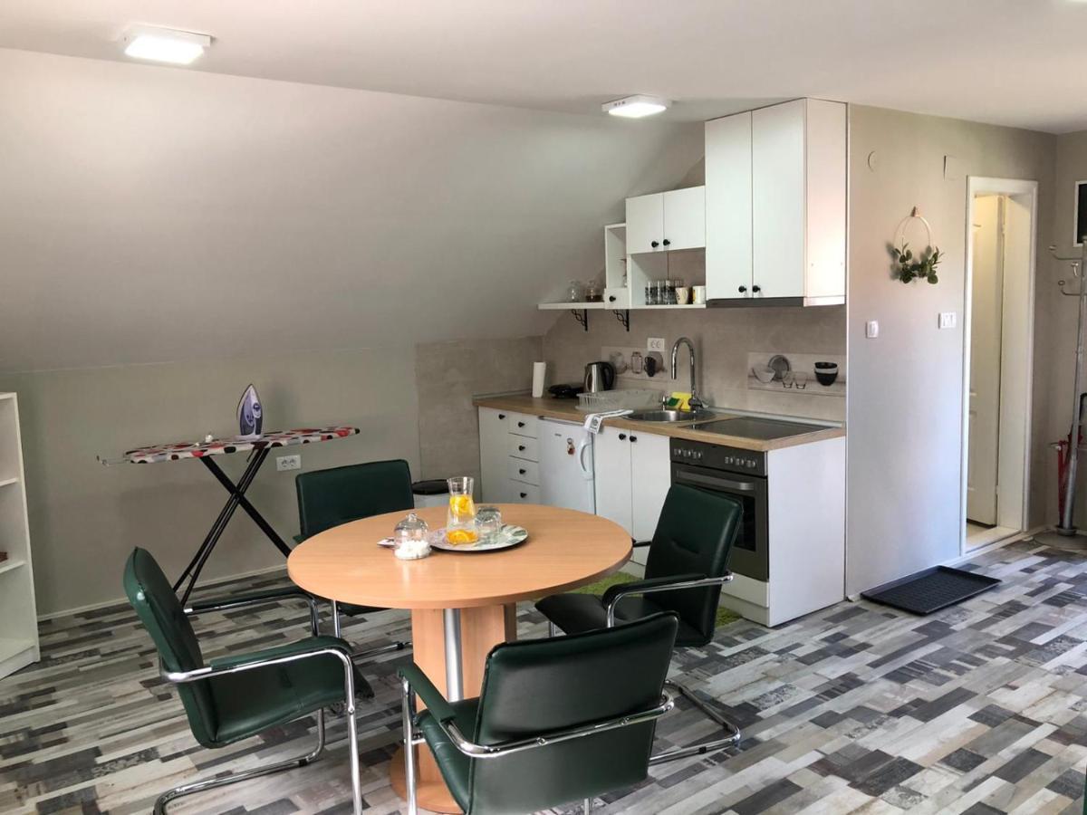 Apartmani Joma Bajina Basta Buitenkant foto