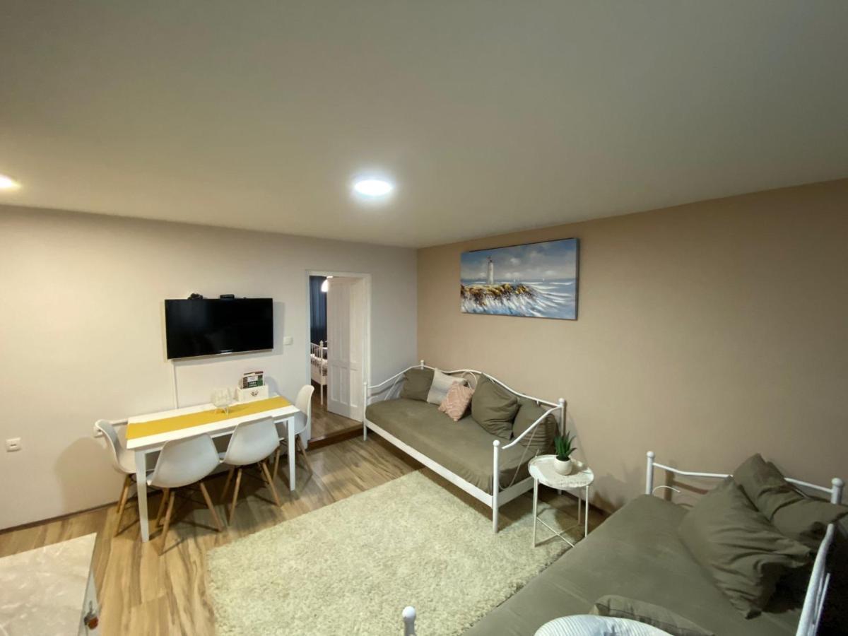 Apartmani Joma Bajina Basta Buitenkant foto
